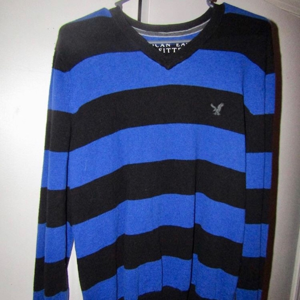 Royal blue & black striped American Eagle sweater